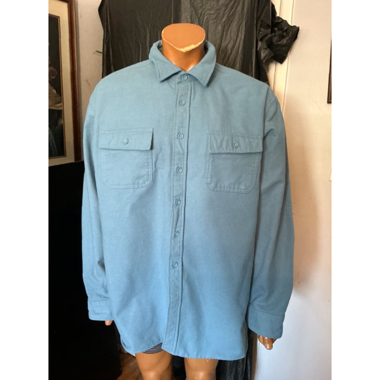 Vintage VINTAGE L.L. Bean Chamois Cloth Traditional Fit Men’s Flannel Button Front L/S Shirt XXL Blue Mens Size US XXL / EU 58 / 5 - 6 Thumbnail