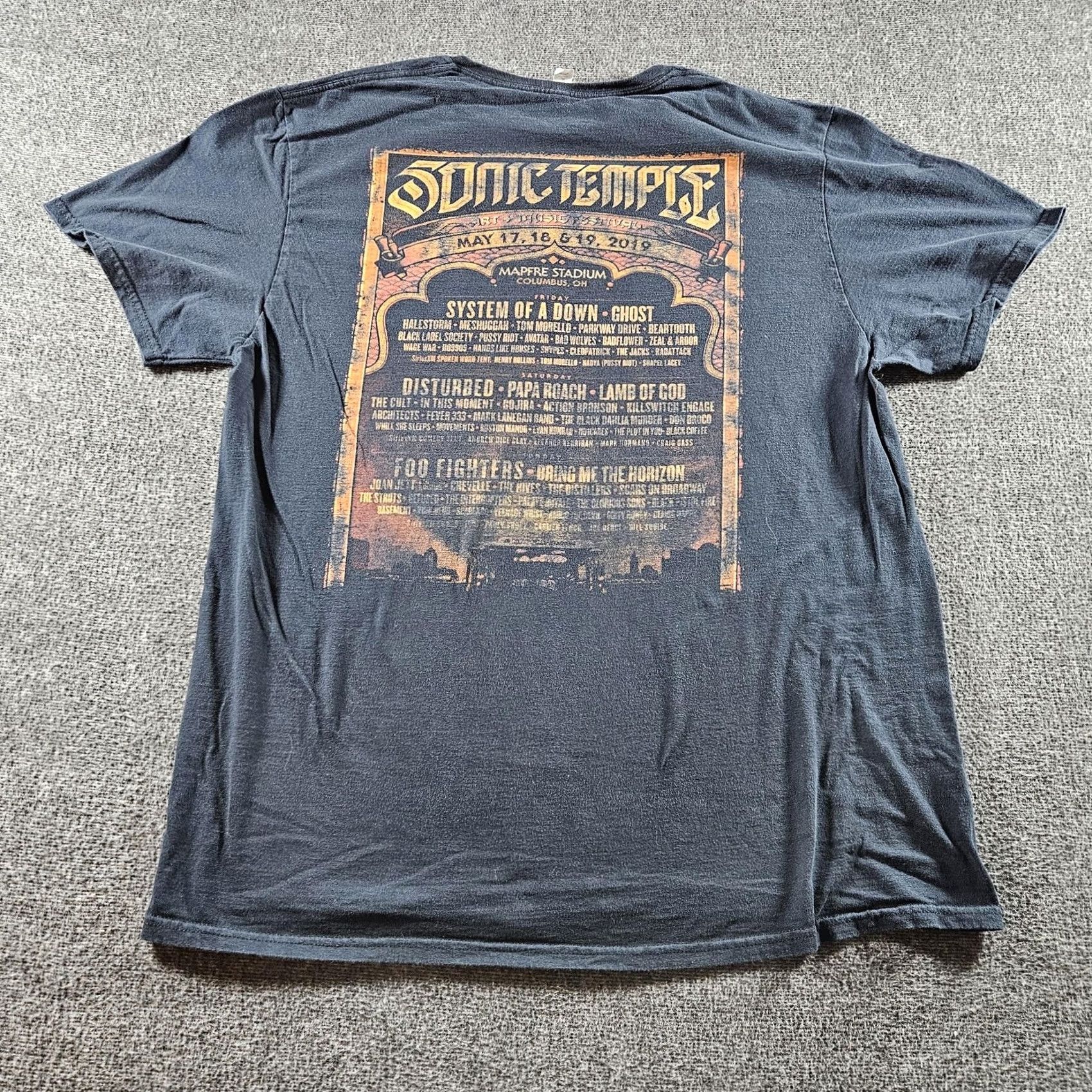 Fruit Of The Loom Sonic Temple Shirt Mens XL Black Fruit of the Loom Guitar 2019 Music Festival Tee Size US XL / EU 56 / 4 - 7 Thumbnail