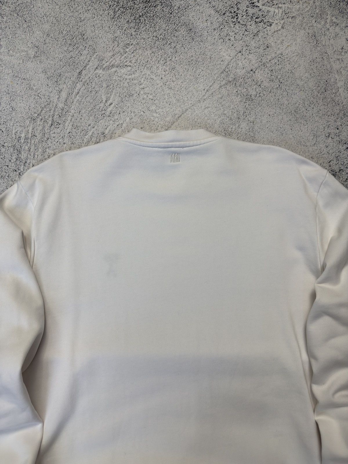 AMI AMI Paris Sweatshirt White Red Heart Logo Crewneck Pullover Size US XL / EU 56 / 4 - 15 Thumbnail