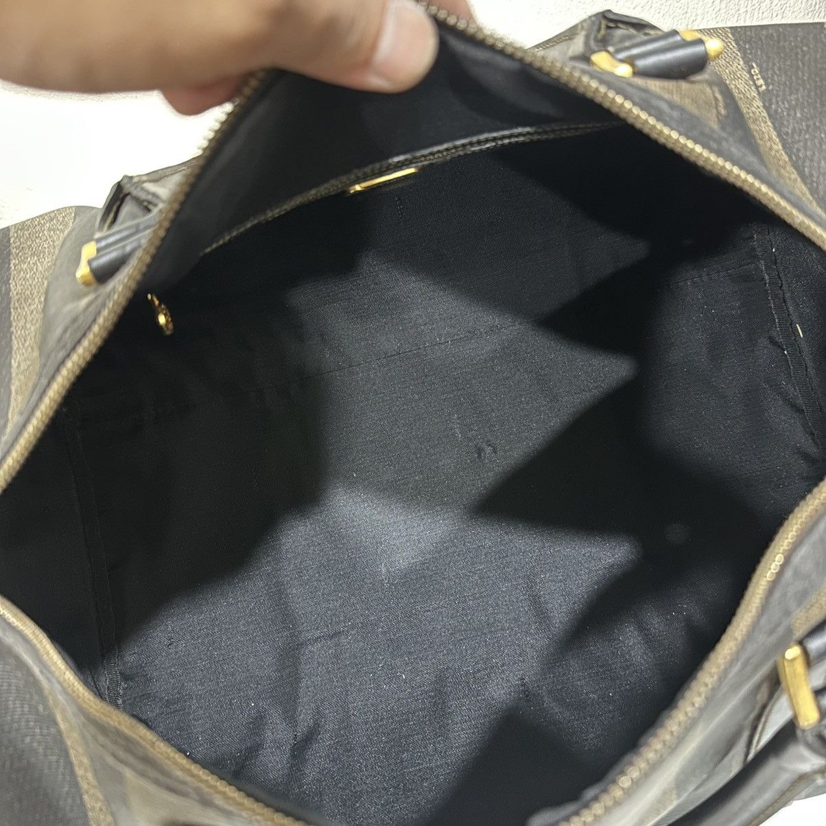 Fendi ‼️LASTDROP‼️ FENDI ROMA PEQUIN BOSTON TRAVEL BAG Size ONE SIZE - 13 Thumbnail