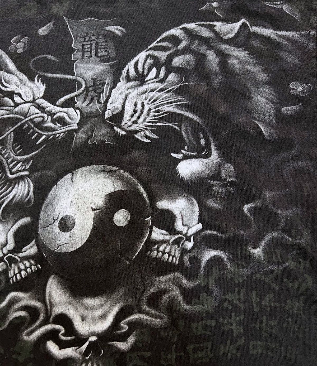 Japanese Brand Yin Yang Dragon Tiger Japanese Graphic Tee Size US XL / EU 56 / 4 - 3 Thumbnail