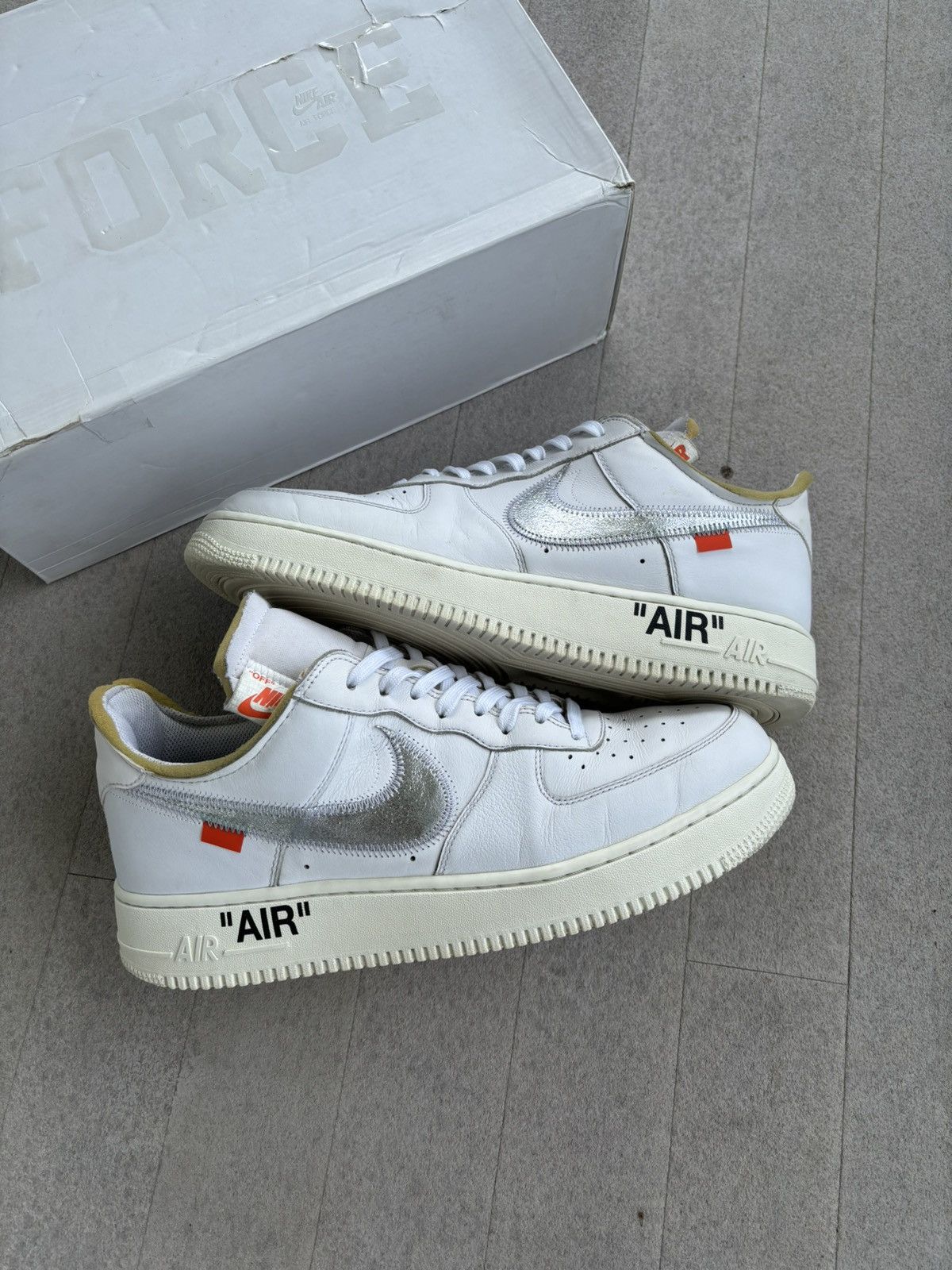Nike off white air force low complexcon