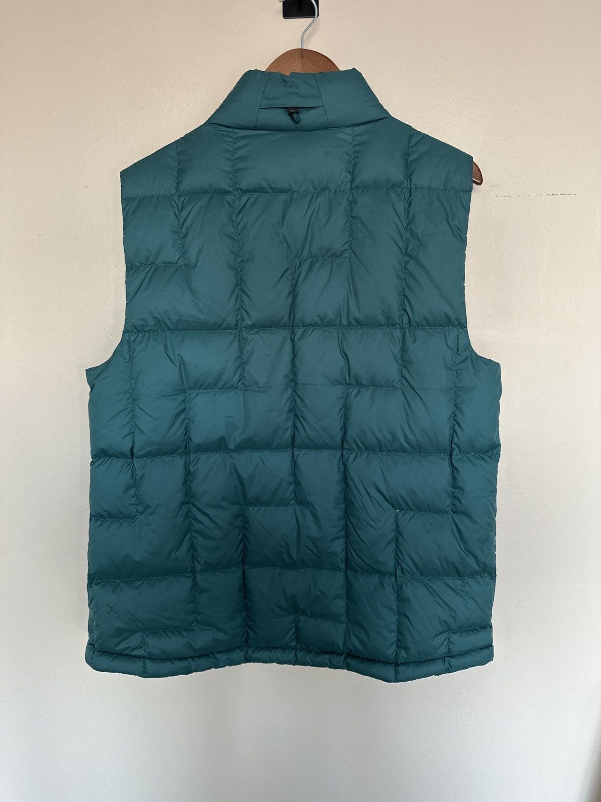 Lululemon Lululemon Puffer Vest Size US L / EU 52-54 / 3 - 2 Thumbnail
