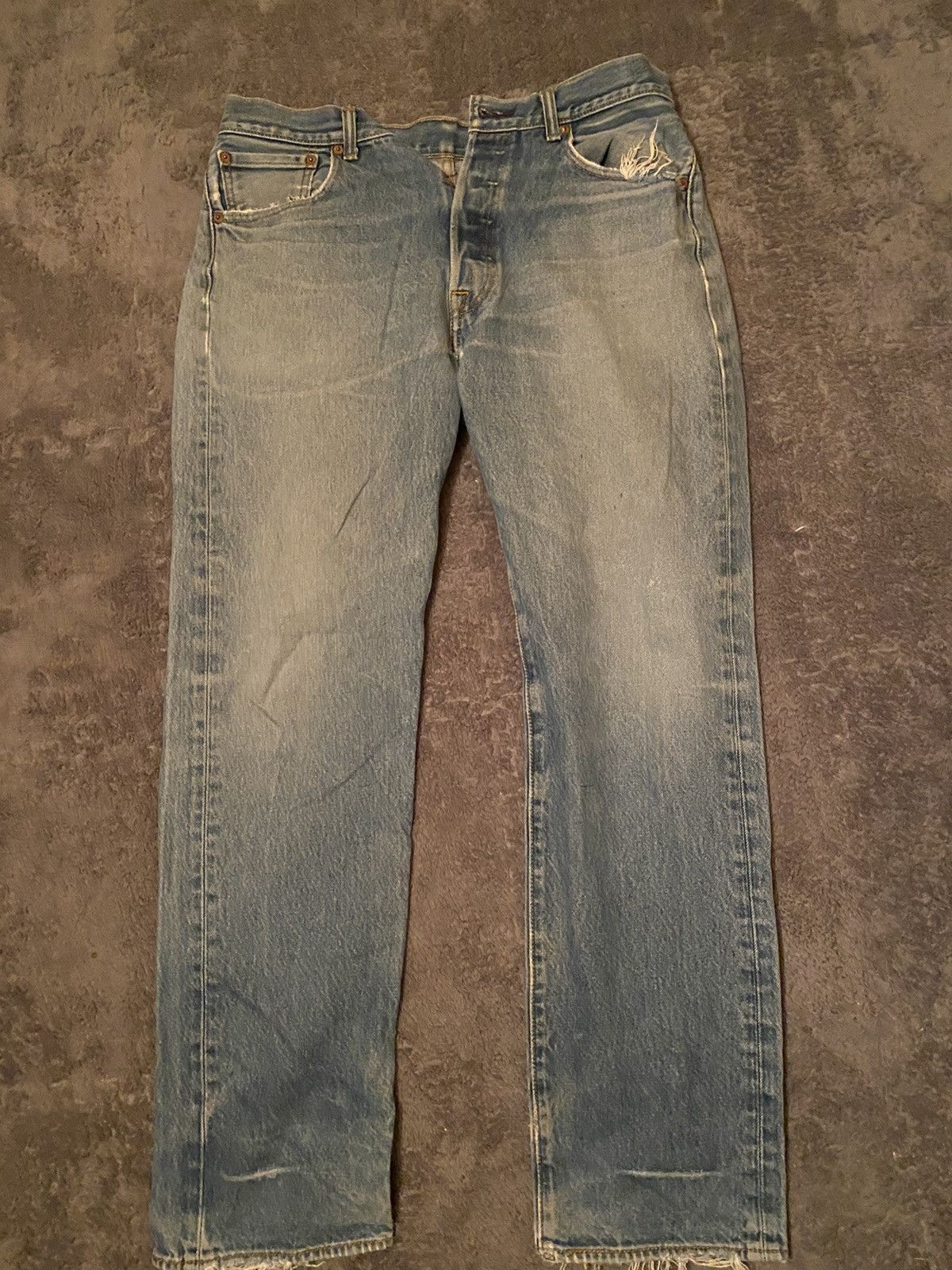 Levi's 34x34 Levi’s with button zipper Size US 34 / EU 50 - 1 Thumbnail