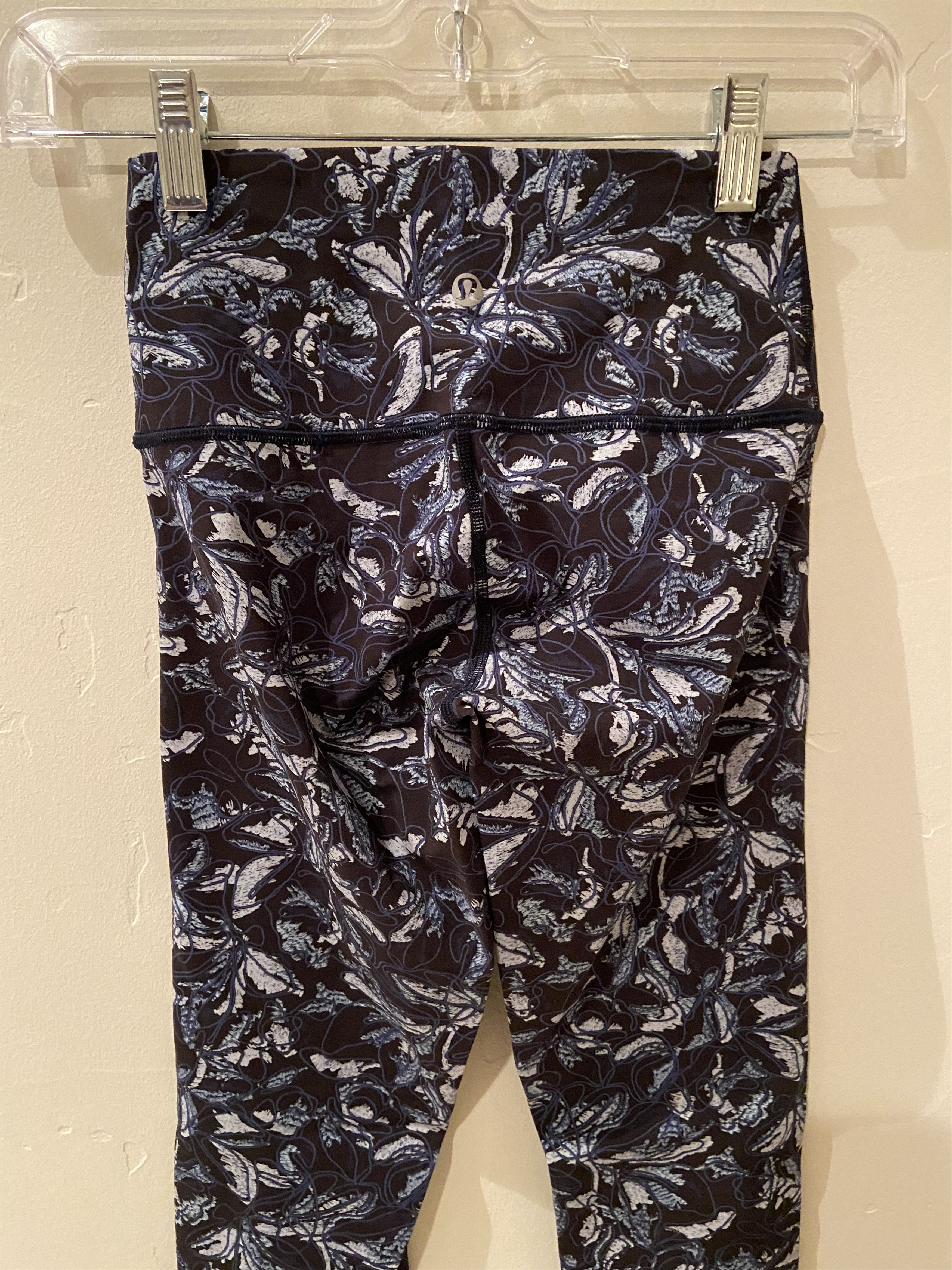 Lululemon 🆕 Lululemon Wunder Under - Embellished Multi - Size 2 - 25” Size 26" / US 2 / IT 38 - 5 Thumbnail