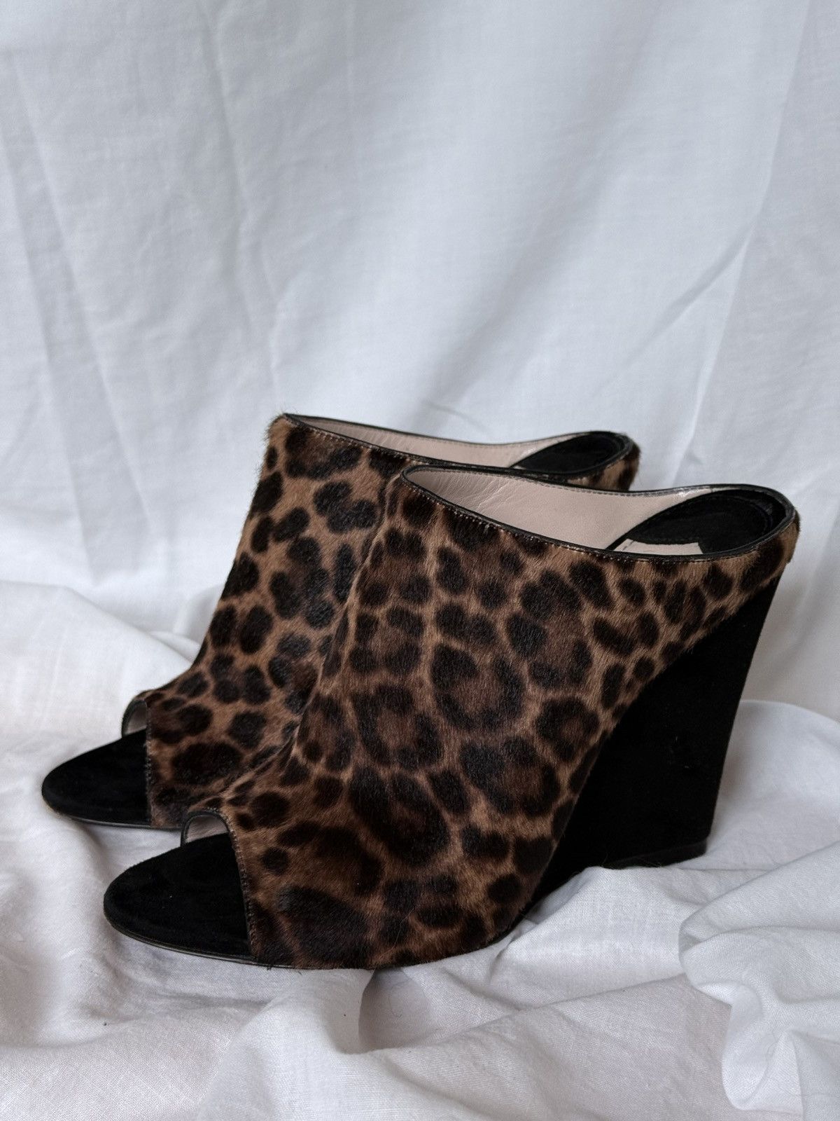 Prada Prada Leopard Print Pony Hair Open-Toe Mules on Wedges Size US 5 / IT 35 - 4 Thumbnail