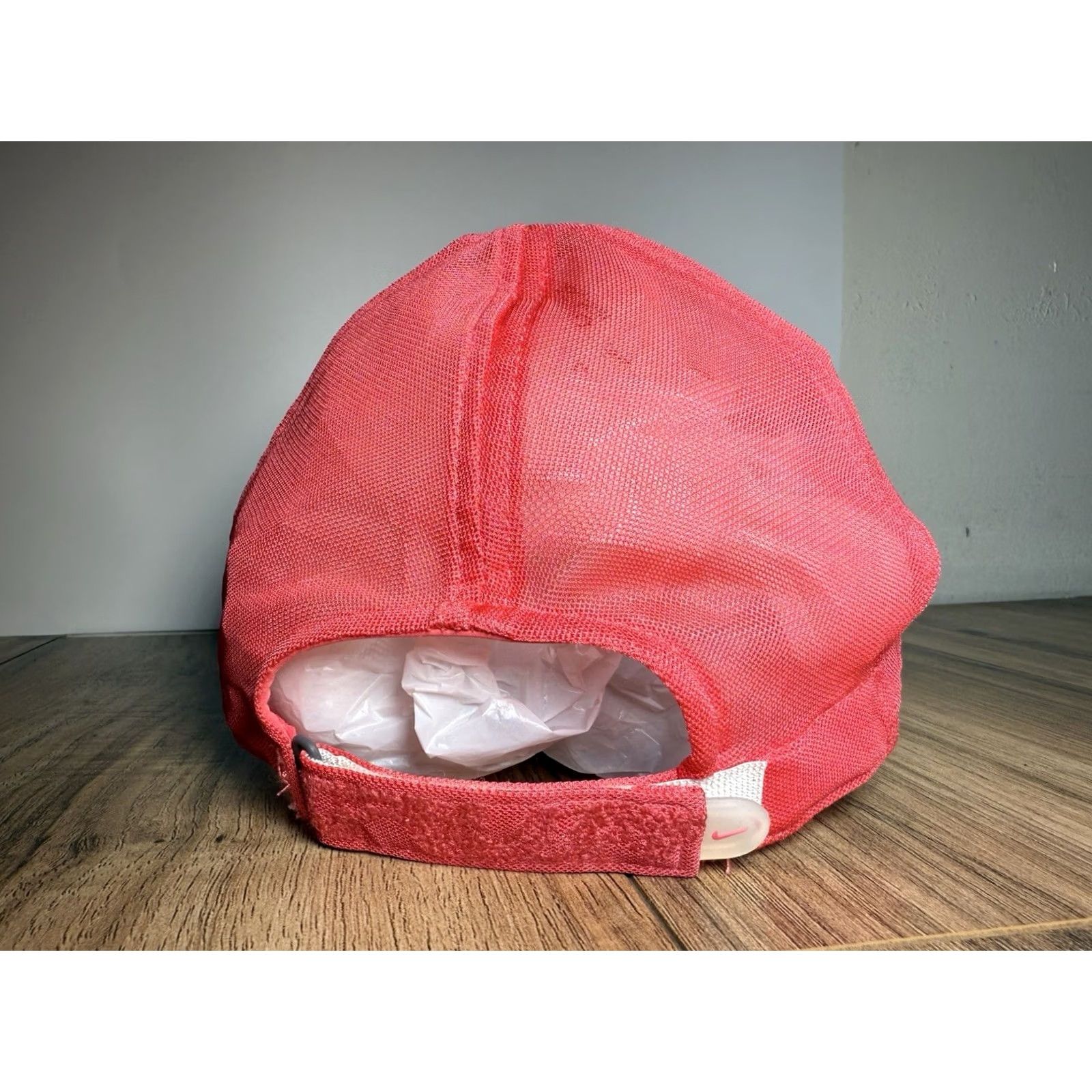 Nike VINTAGE Nike Hat Womens Adjustable Pink VTG Y2K Strap Panel Hot Running Featherlight Embroidered Size ONE SIZE - 6 Thumbnail