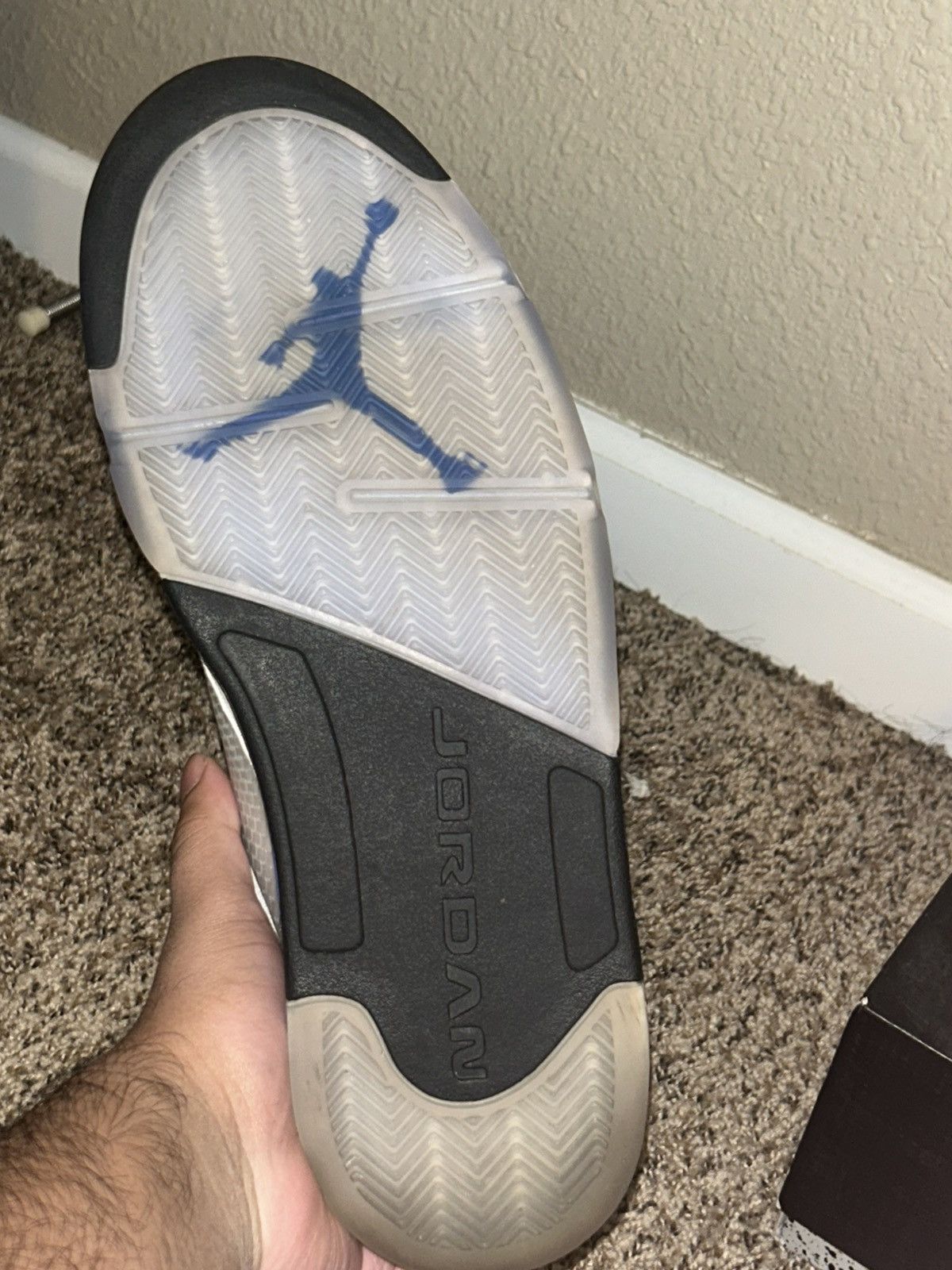 Jordan Brand Air Jordan 5 Laney Size US 12 / EU 45 - 6 Thumbnail
