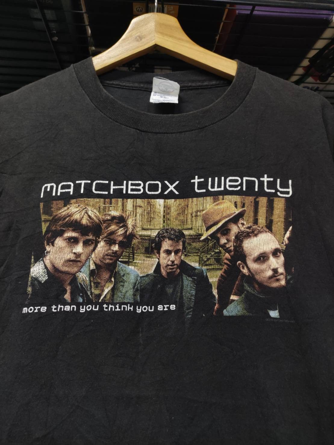 Band Tees Vtg 00's Matchbox Twenty " More Than You Think You Are " Size US M / EU 48-50 / 2 - 1 Thumbnail