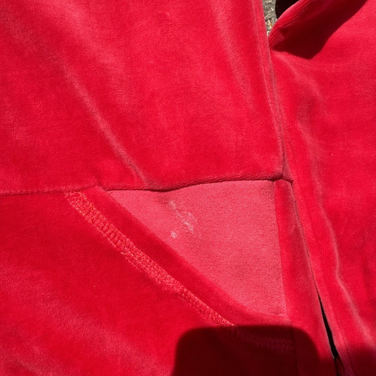 Juicy Couture vintage juicy couture zip hoodie 91 velour rap big logo Size XL / US 12-14 / IT 48-50 - 7 Thumbnail
