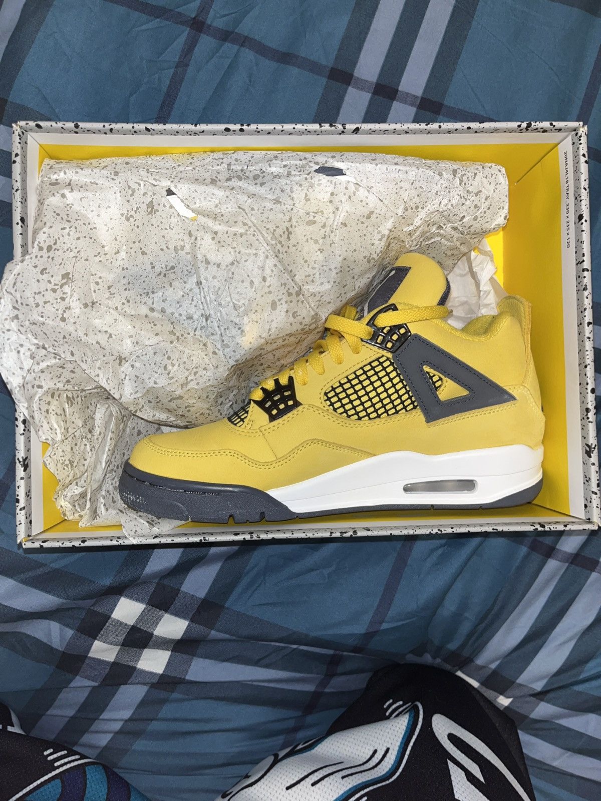 Jordan Brand Jordan 4 Lightning 2021 Size US 8 / EU 41 - 2 Thumbnail