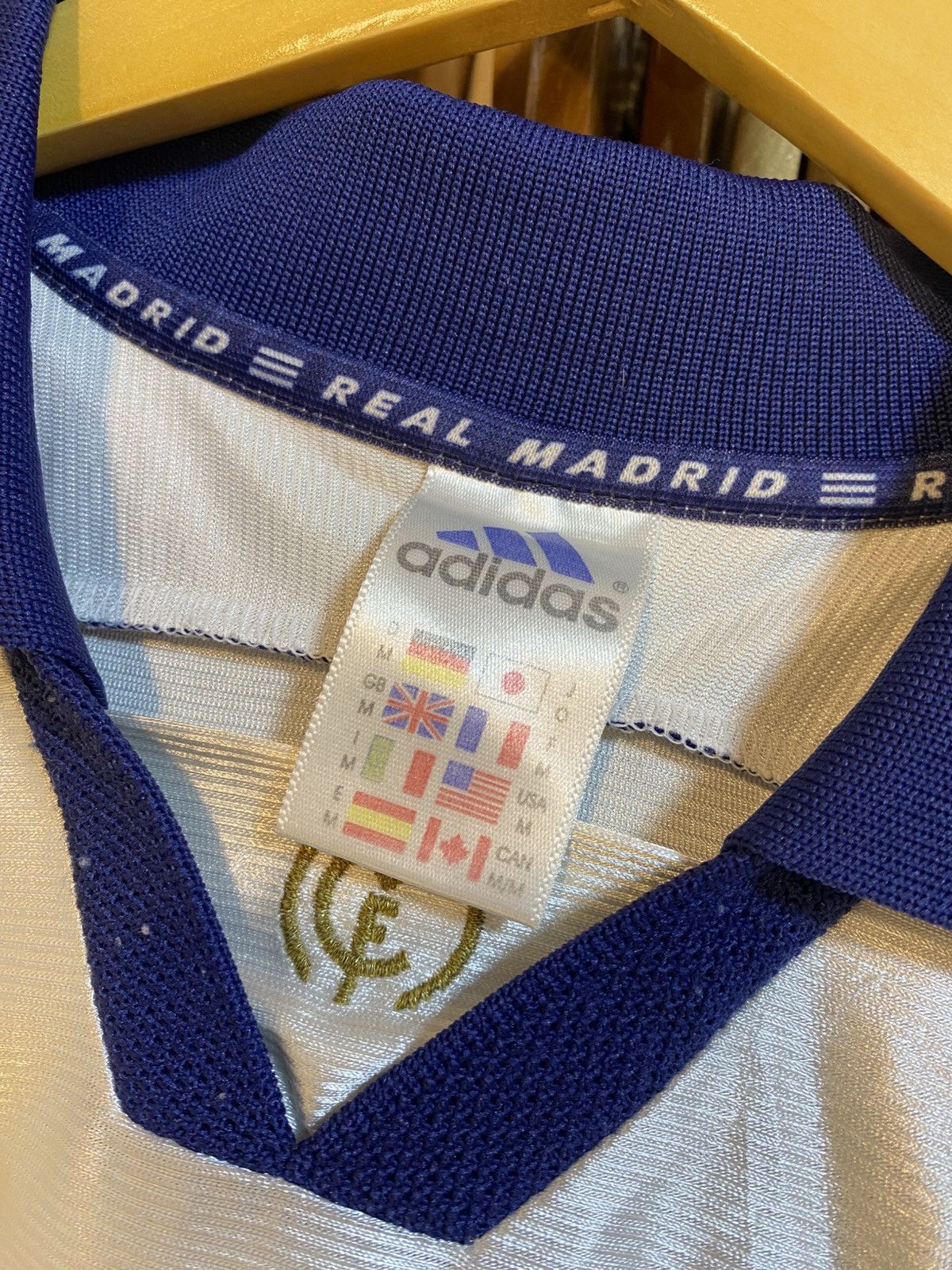 Adidas Vintage 90s Real Madrid CF Home Kit Size US M / EU 48-50 / 2 - 5 Thumbnail