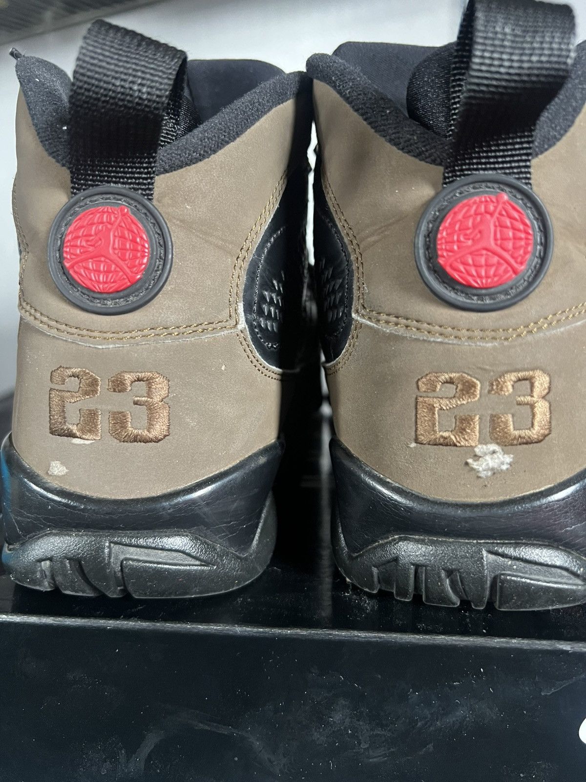 Jordan Brand × Nike Air Jordan 9 “Olive” 2012 Retro Size US 7.5 / EU 40-41 - 9 Thumbnail