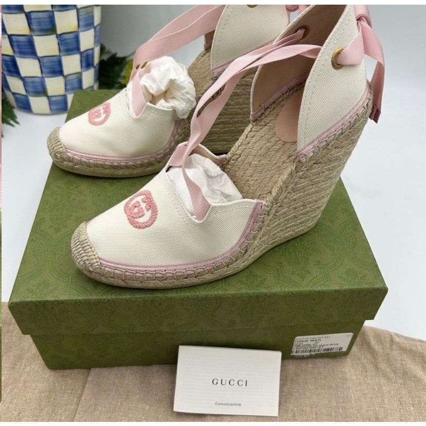 Gucci Women’s Gucci canvas GG wedge espadrilles size 40 Size US 10 / IT 40 - 9 Thumbnail