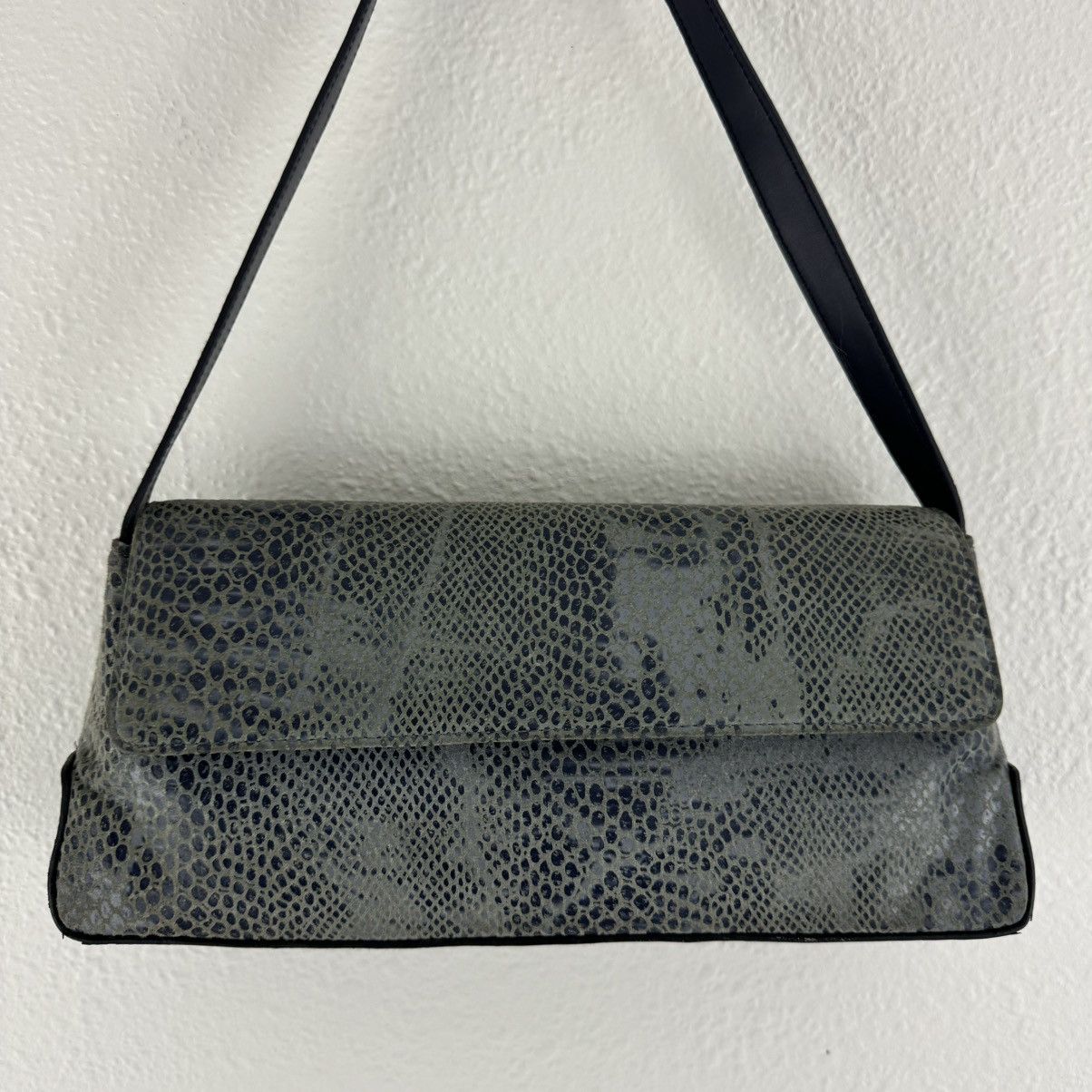 Other Vintage 90s Y2K Dusty Blue Snakeskin Print Shoulder Bag Size ONE SIZE - 4 Thumbnail