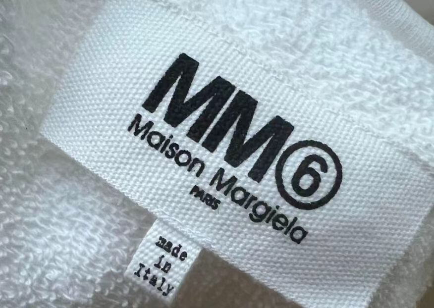 Maison Margiela Mm6 Maison Margiela Cotton Simple Short Hoodie2412-Nextarrow Size S / US 4 / IT 40 - 4 Thumbnail