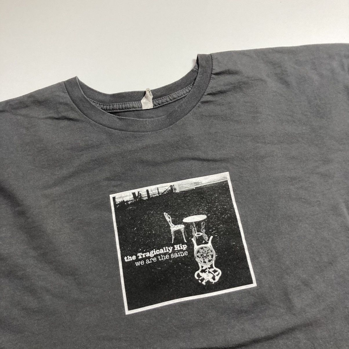 Band Tees vintage 00s the tragically hip we are the same rock band tee Size US XXL / EU 58 / 5 - 2 Thumbnail
