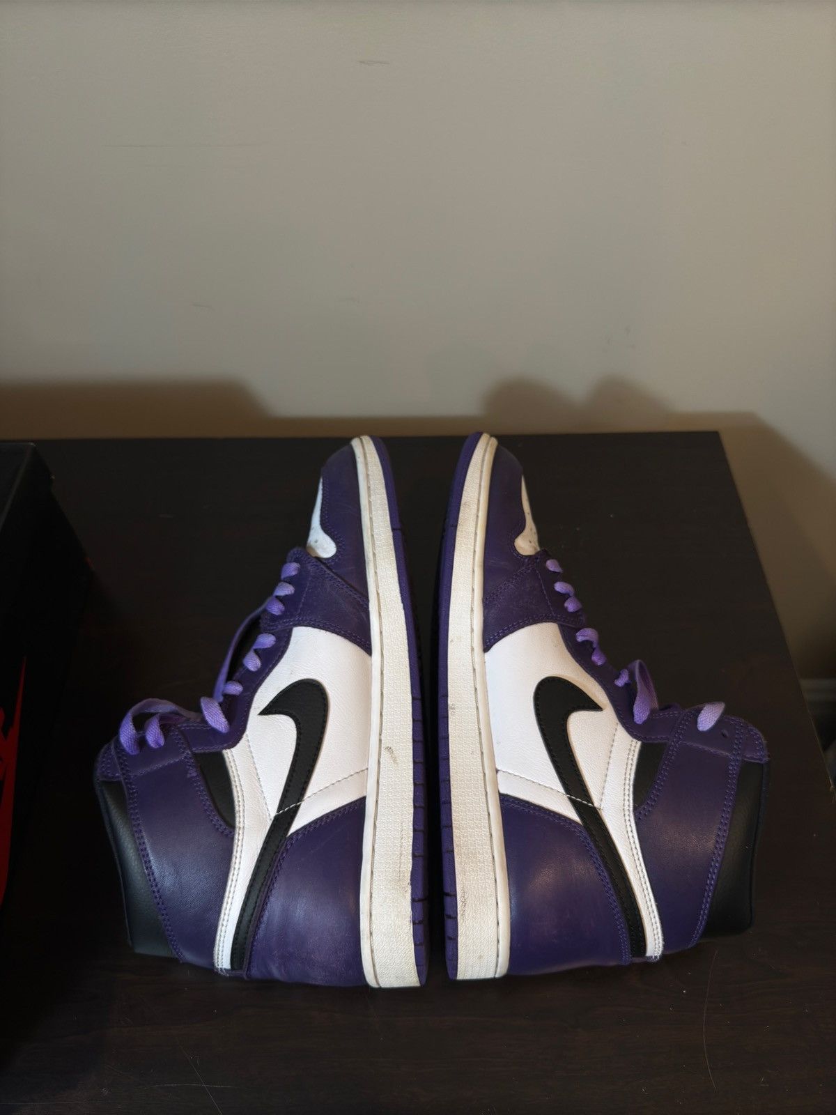 Jordan Brand × Nike 2020 Air Jordan 1 Retro High OG 'Court Purple 2.0' Size US 11.5 / EU 44-45 - 8 Thumbnail