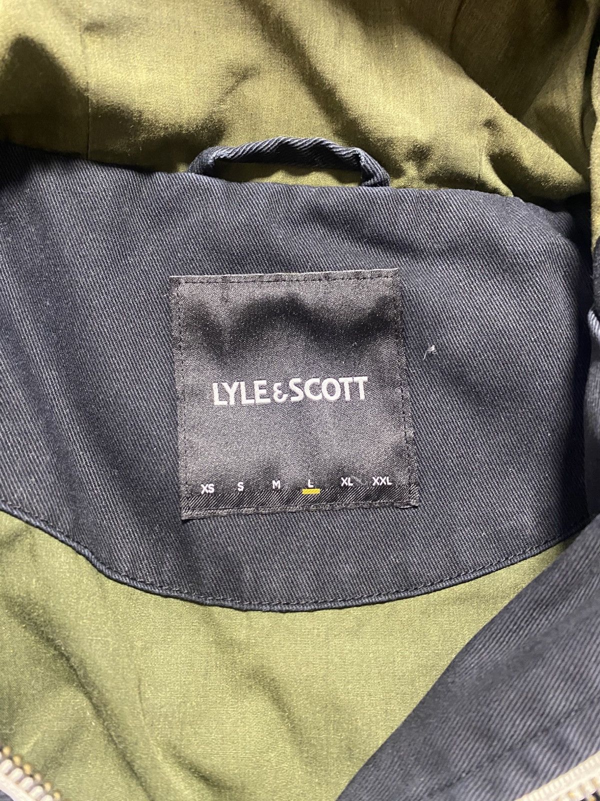 Lyle & Scott Lyle & Scott Lightweight Hooded Jacket Black Size L Size US L / EU 52-54 / 3 - 5 Thumbnail
