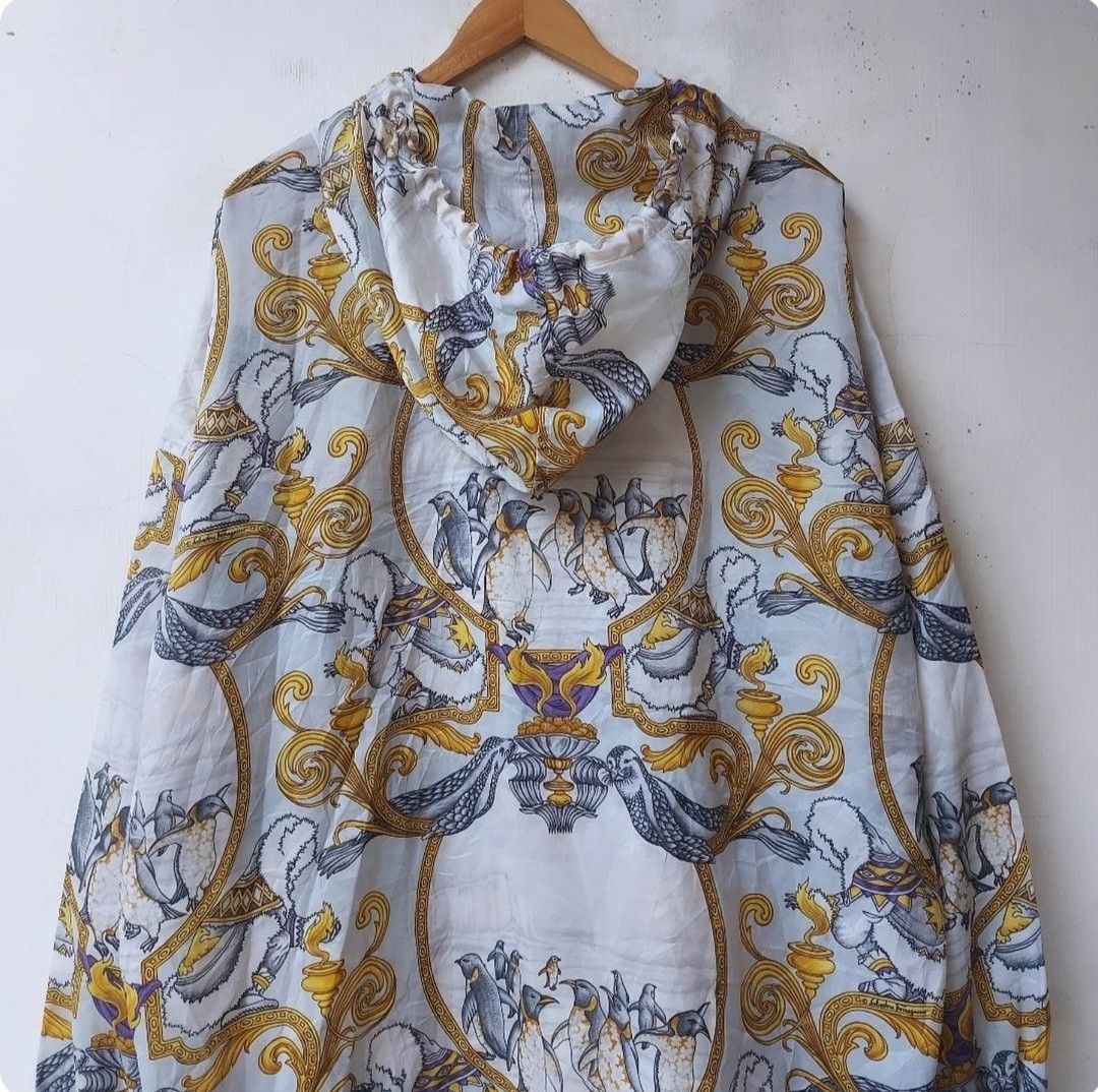 Designer × Salvatore Ferragamo × Vintage Vintage Salvatore Ferragamo Polyester Packable Jacket Size US L / EU 52-54 / 3 - 5 Thumbnail