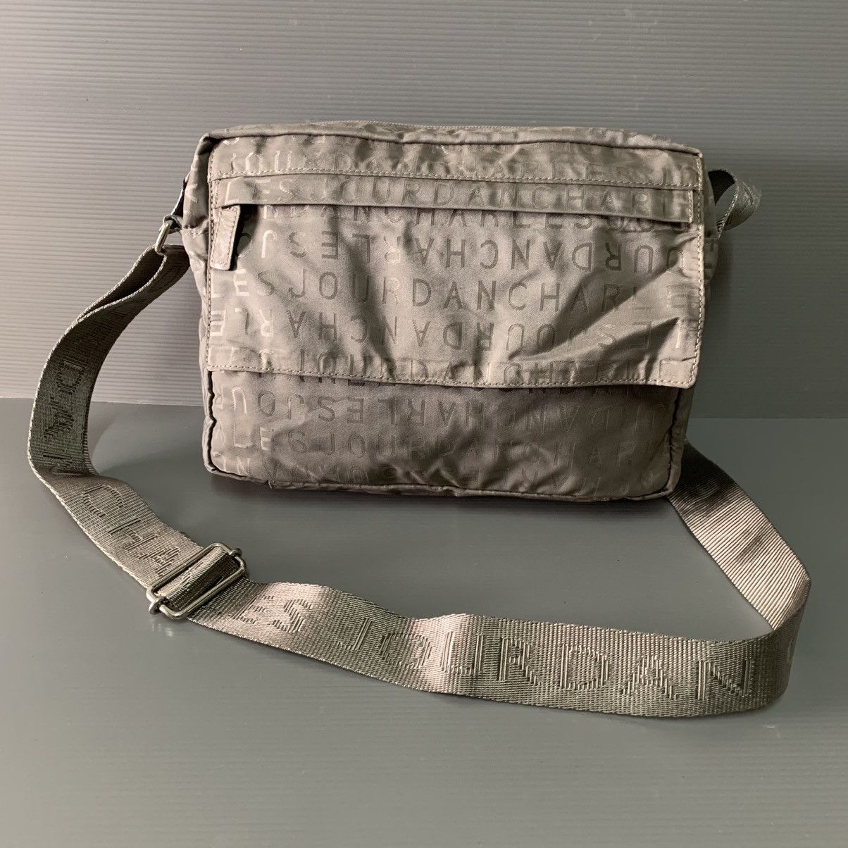 Charles Jourdan Charles Jourdan Paris Slingbag Size ONE SIZE - 1 Thumbnail