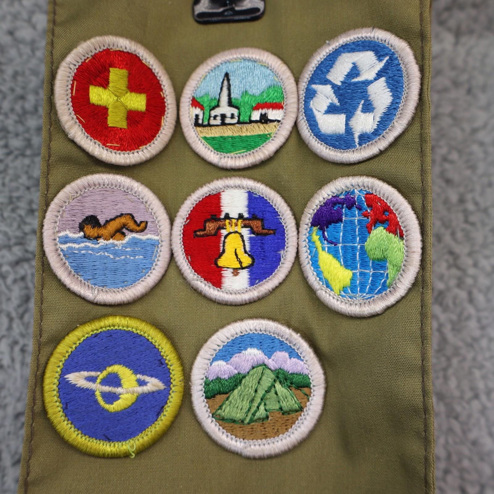 Other Vtg Boy Scouts Merit Badge Sash 8 Merit Badges BSA Cooking Size ONE SIZE - 1 Thumbnail