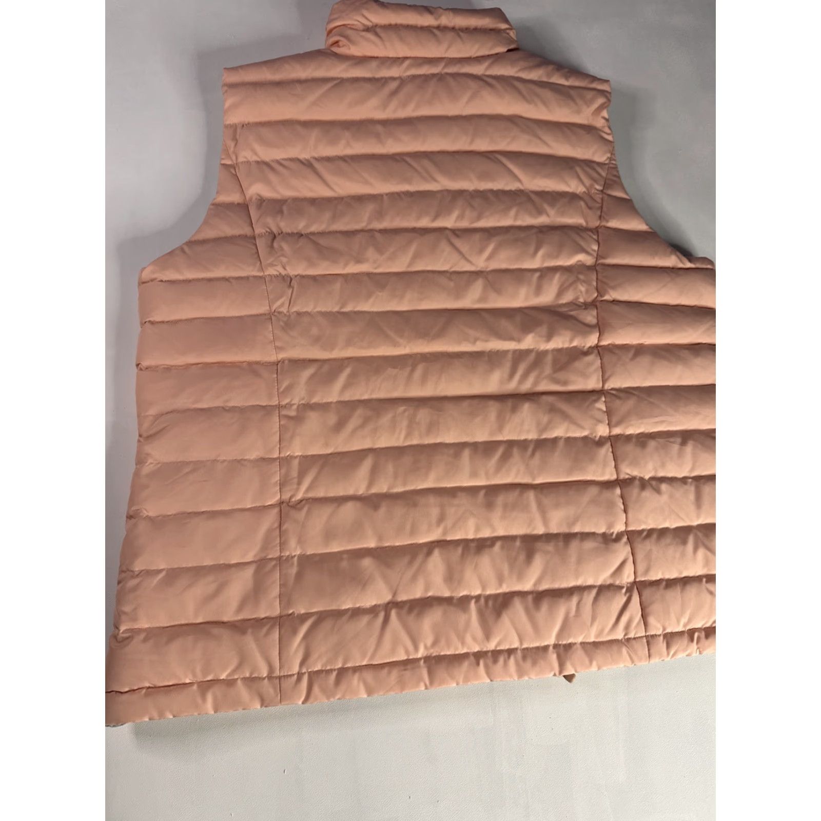 Vintage Sundance Puffer Vest Womens L Peach Pink Vest Puffer Jacket Womens Size L Pink, Peach, Sundance, Vest, Women’s, Puffy, Puffer, Jacket, Size L Size L / US 10 / IT 46 - 5 Thumbnail