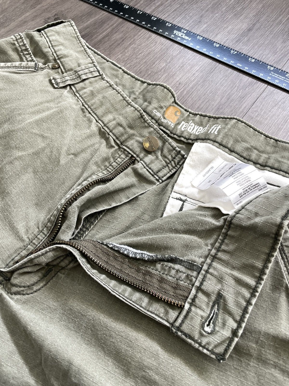 Carhartt Carhartt “Relaxed Fit” Cargo Shorts (Sz.36) Size US 36 / EU 52 - 4 Thumbnail