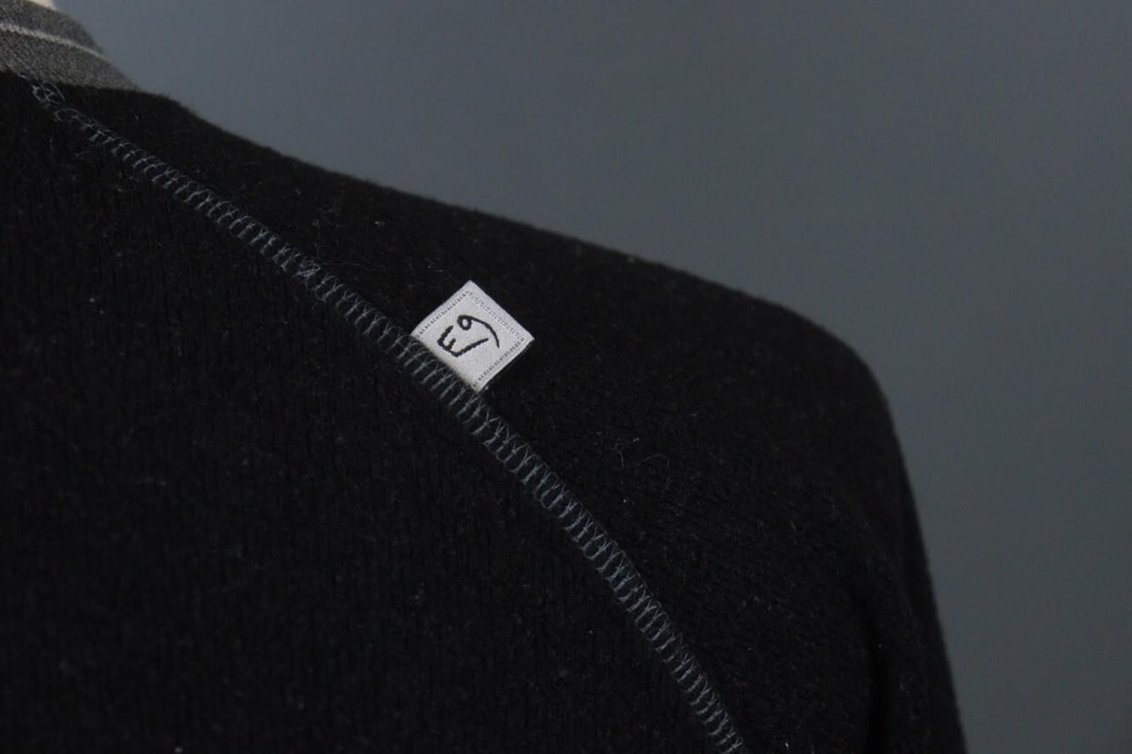 Designer E9 Planet Black Wool Tight Knit Crew Neck Sweater Size M Size US M / EU 48-50 / 2 - 11 Thumbnail