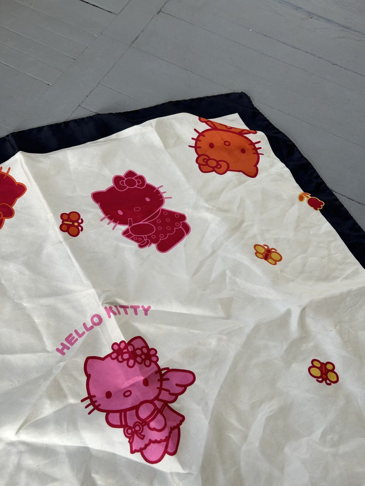 Iceberg Iceberg silk scarf hello kitty Size ONE SIZE - 4 Thumbnail