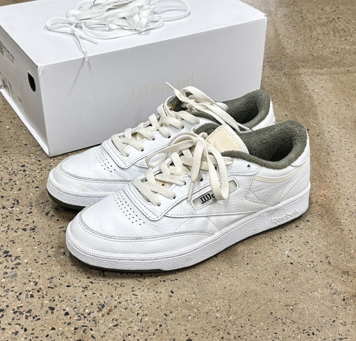 JJJJound × Reebok Reebok Club C JJJJound White Olive Size US 8.5 / EU 41-42 - 1 Thumbnail