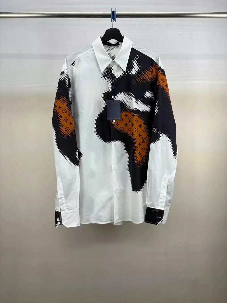 Louis Vuitton louis vuitton new lv campfire shirt-dmc Size US XL / EU 56 / 4 - 1 Thumbnail