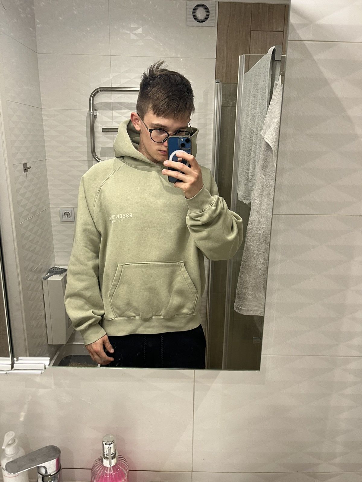 Essentials × Fear of God FOG Fear of God essentials suede chest logo boxy y2k hoodie Size US L / EU 52-54 / 3 - 17 Thumbnail