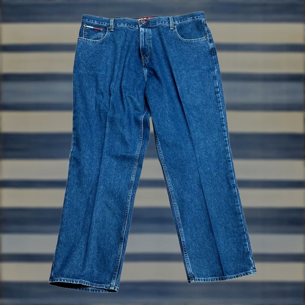 Tommy Hilfiger VINTAGE Tommy Hilfiger Jeans Mens 42 Dark Wash Relaxed Flag 90s Grunge Hip Hop Punk Rock 5-Pocket Denim Blue Jeans Mens Size US 42 / EU 58 - 1 Thumbnail