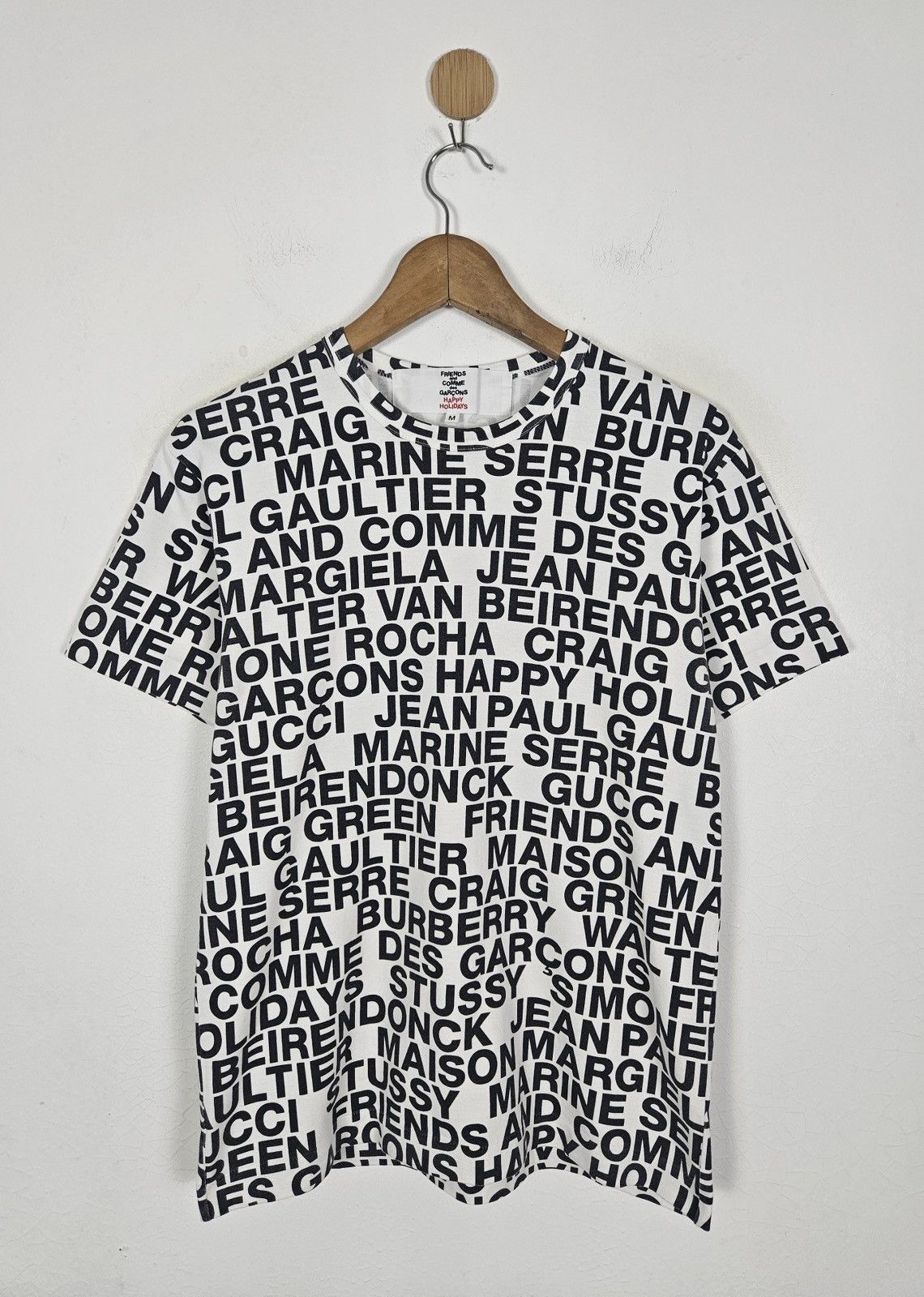 Comme des Garcons Comme des Garcons CDG Friends Happy Holidays shirt Size US M / EU 48-50 / 2 - 1 Thumbnail