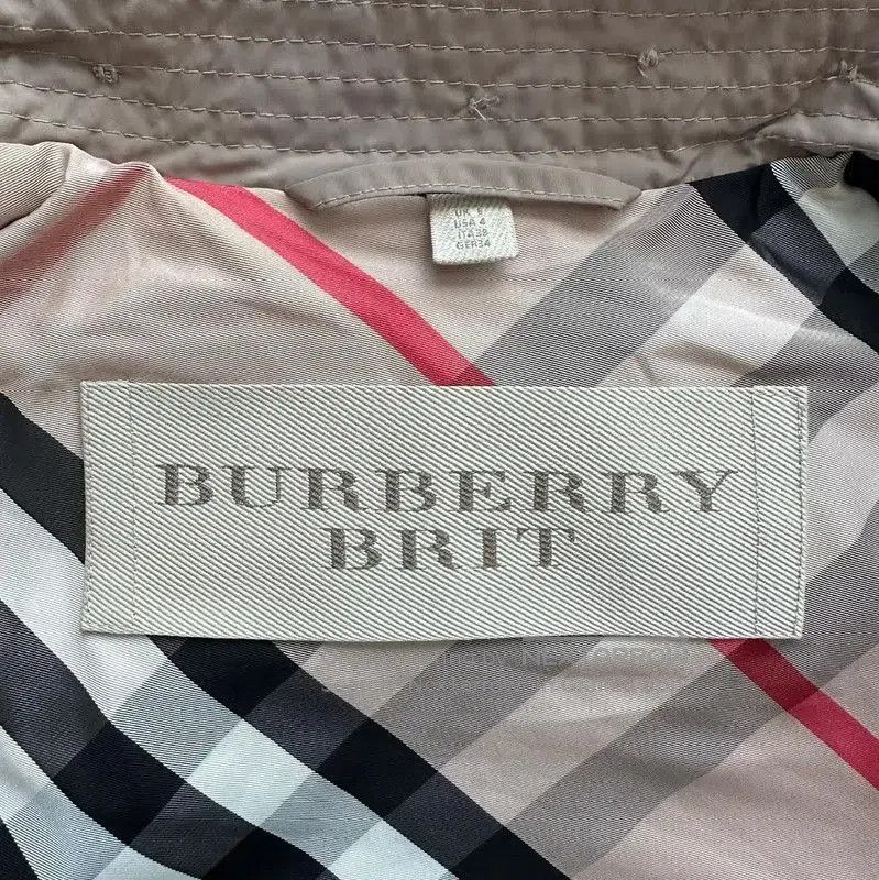 Burberry Burberry Women's Khaki Trench Coat. Size S / US 4 / IT 40 - 7 Thumbnail