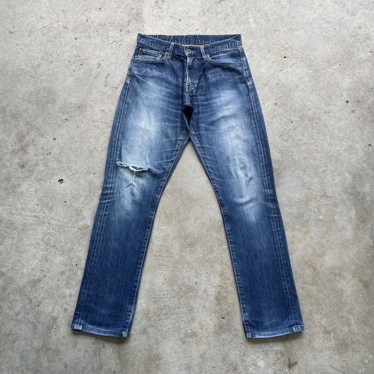 Japanese Brand Vintage Japanese Faded Jeans Distressed Ripped Pants W29x31 Size US 29 - 1 Thumbnail