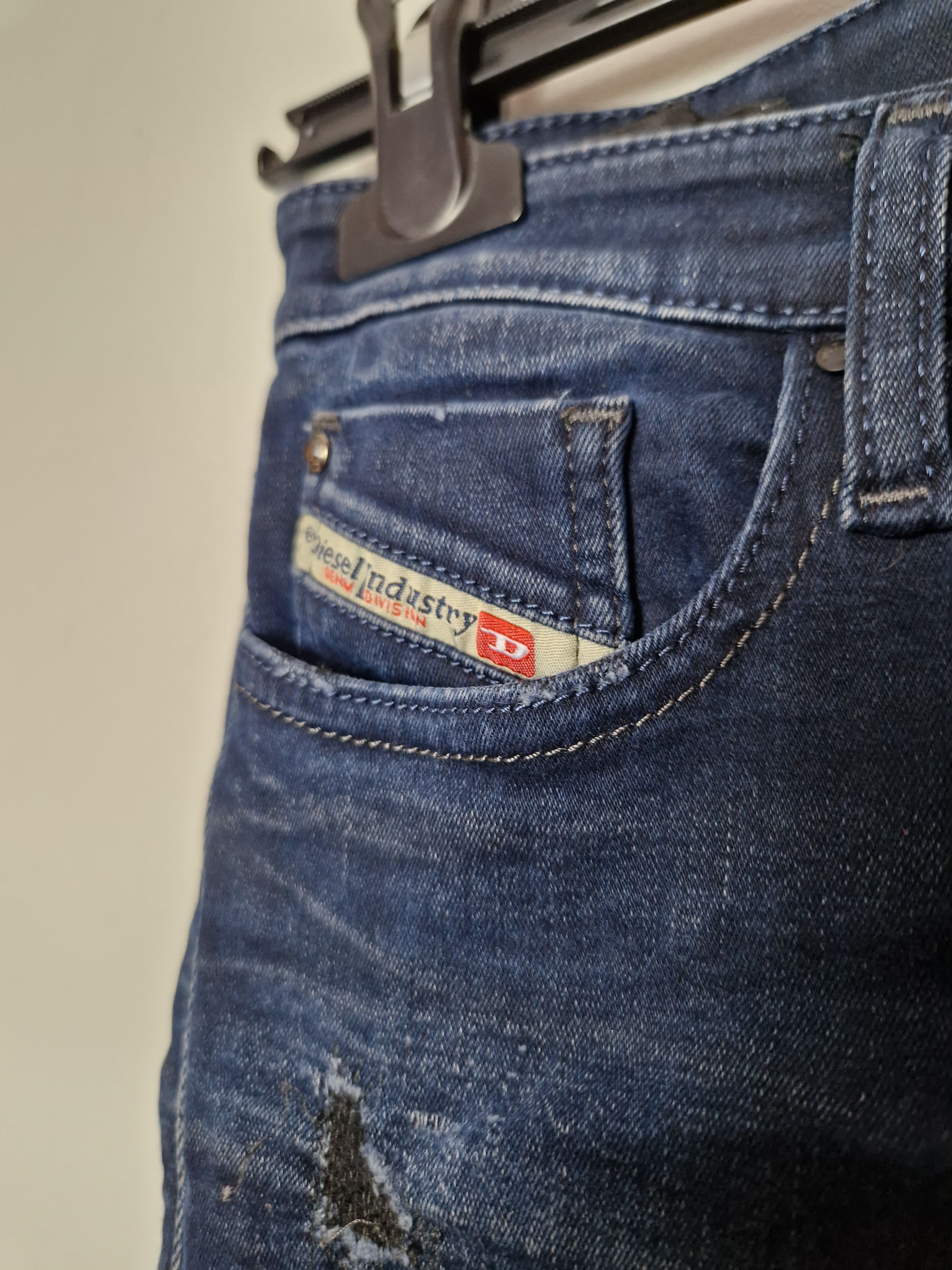 Diesel × Vintage Diesel Skinny Low Zip Super Slim Skinny Low Waist pants Size 26" / US 2 / IT 38 - 4 Thumbnail
