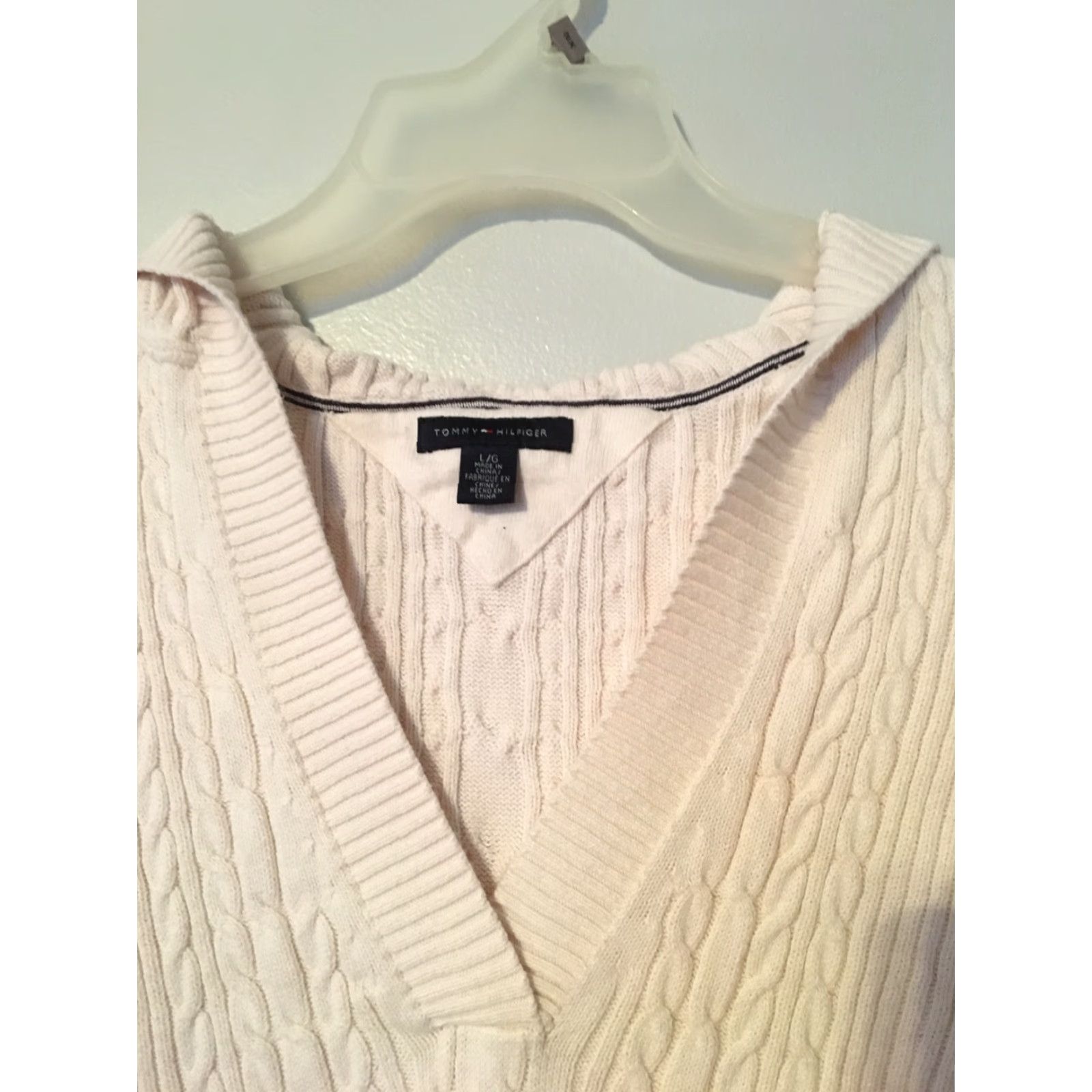 Tommy Hilfiger Tommy Hilfiger Women's Sweater L Ivory Hooded Cable Knit Pullover Long Sleeve V-Neck Size L / US 10 / IT 46 - 3 Thumbnail