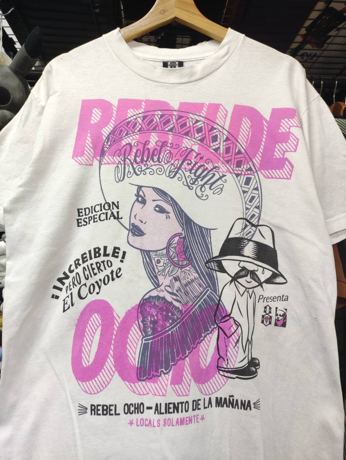 Rebel8 Rare! Vtg 00's Rebel8 x Rebelde Ocho Special Edition T-Shirt Size US M / EU 48-50 / 2 - 1 Thumbnail