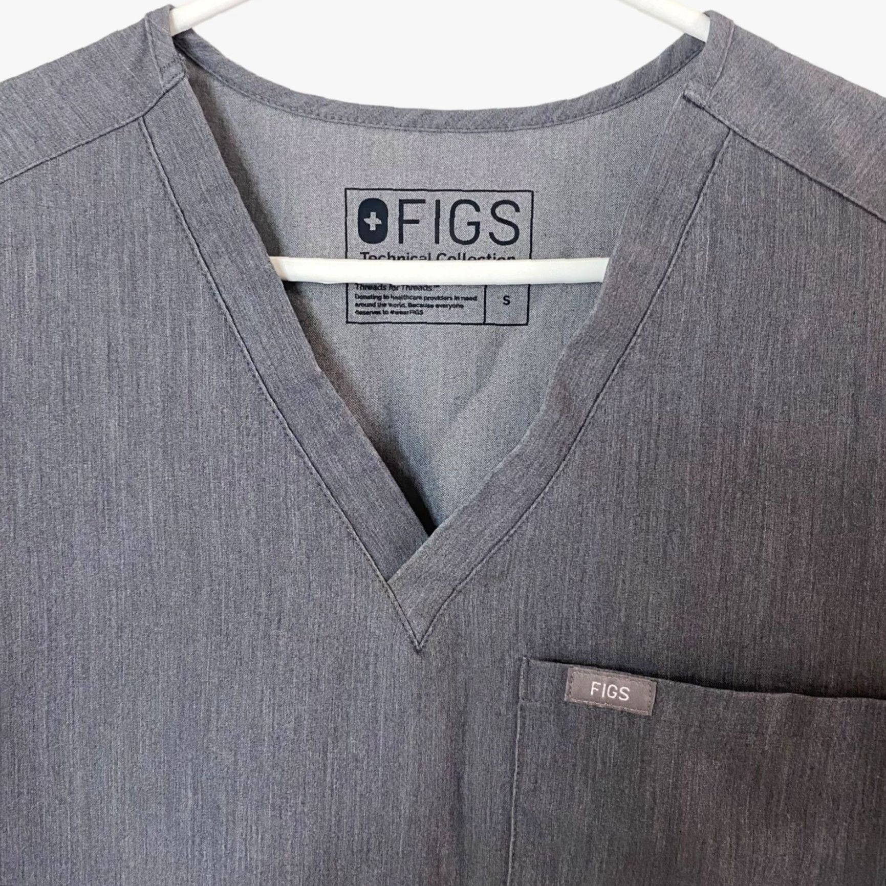 Vintage FIGS Caterina One-Pocket Scrub Top Women's Small Gray Stretch Short Sleeve Size S / US 4 / IT 40 - 5 Thumbnail