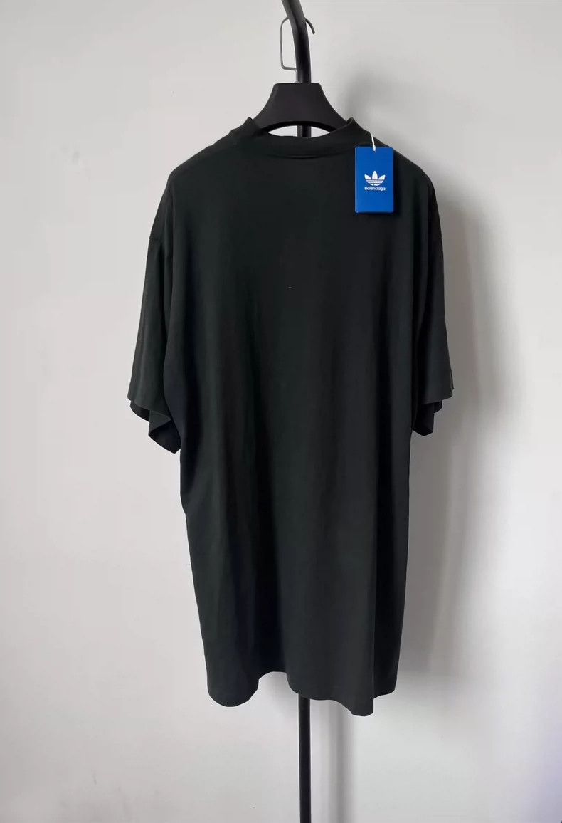 Balenciaga Balenciaga Logo monogrammed crewneck short-sleeve T-shirt Size US S / EU 44-46 / 1 - 2 Thumbnail