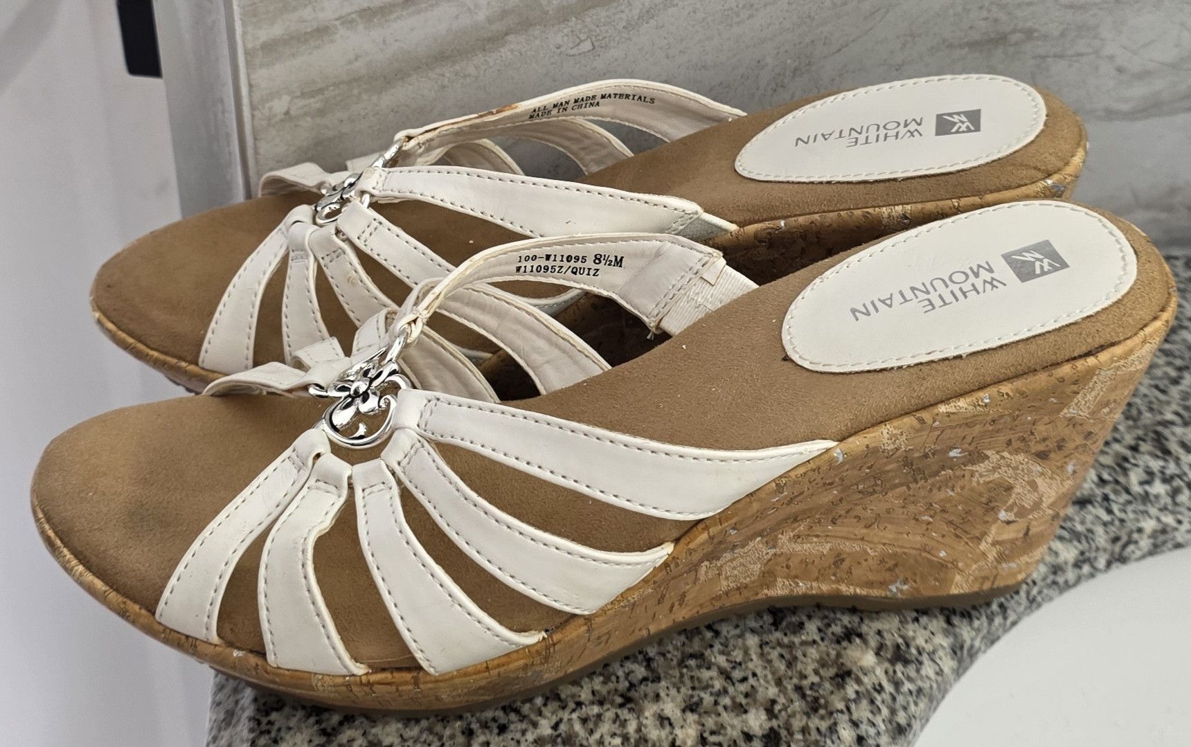 Other White Mountain Silver Flower Wedge Sandals 100-W11095 8.5 Size US 8.5 / IT 38.5 - 5 Thumbnail