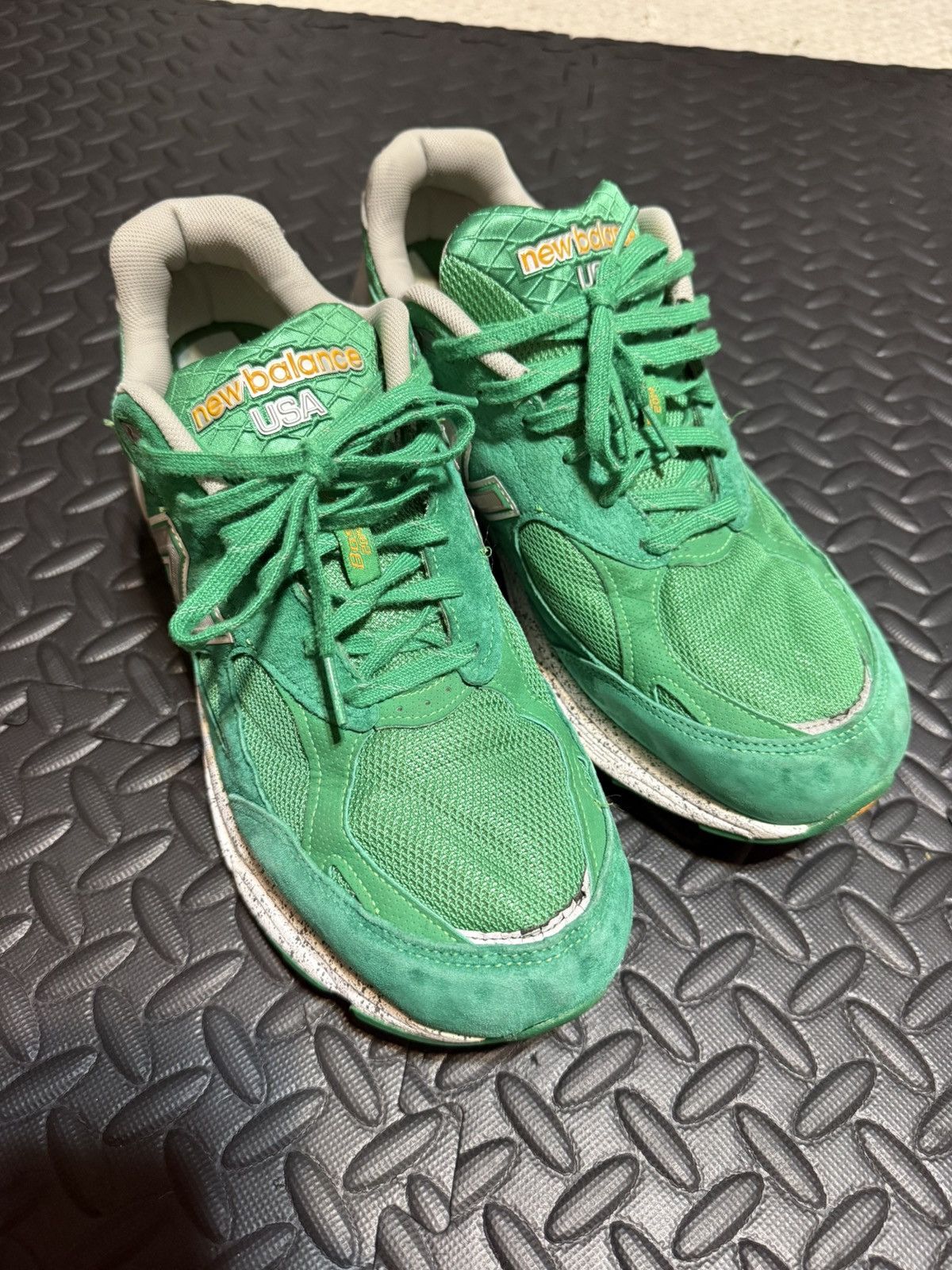New Balance New Balance 990v3 Boston Marathon 2014 Size US 12 / EU 45 - 1 Thumbnail