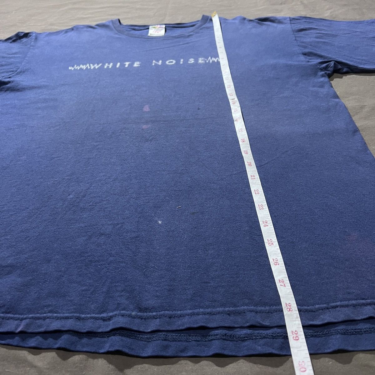 Vintage Vintage Y2K White Noise Horror Movie Promo Tee XL Faded Size US XL / EU 56 / 4 - 9 Thumbnail