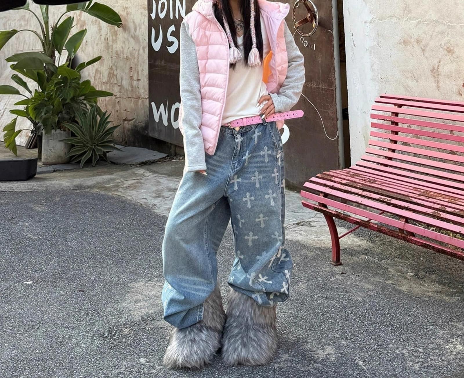 Vintage Blue Wide Leg Denim Jeans with Cross Print, Baggy Fit Size 27" / US 4 / IT 40 - 2 Thumbnail