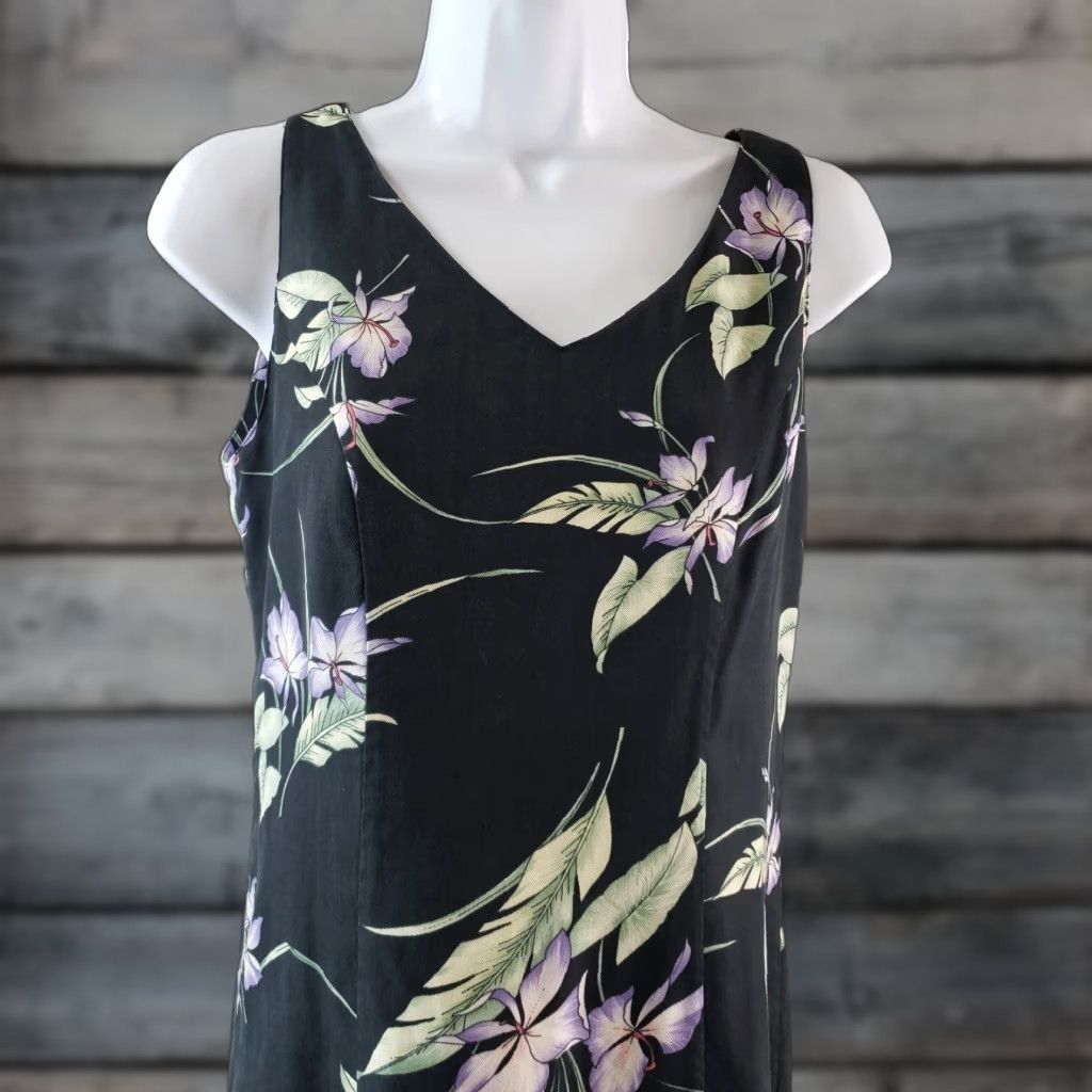 Tommy Bahama Tommy Bahama Womens Silk Dress Sz 6 Black Purple Floral Sleeveless V-Neck Size M / US 6-8 / IT 42-44 - 1 Thumbnail