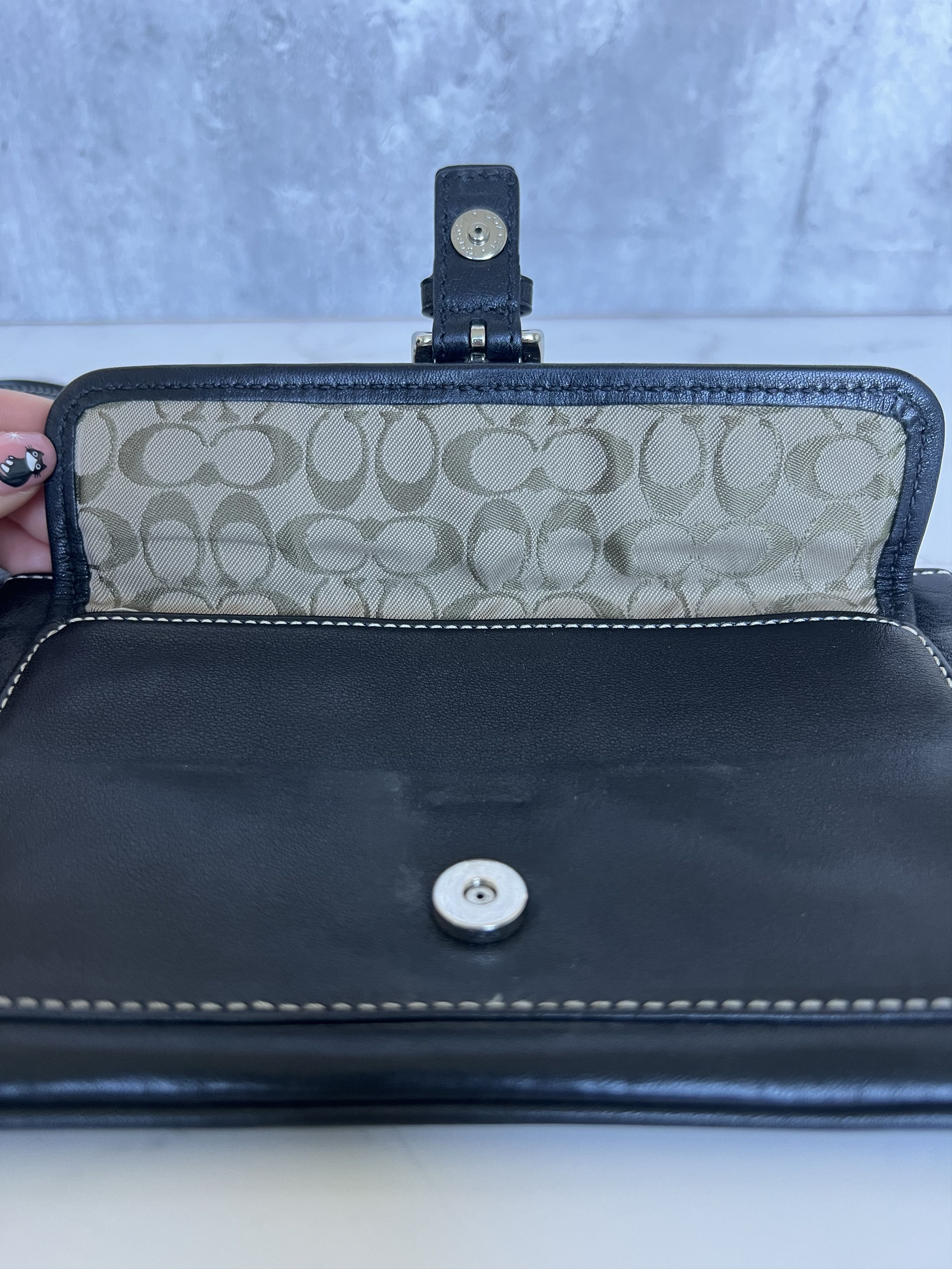 Coach Coach Black Leather Wristlet - NWT Size ONE SIZE - 4 Thumbnail