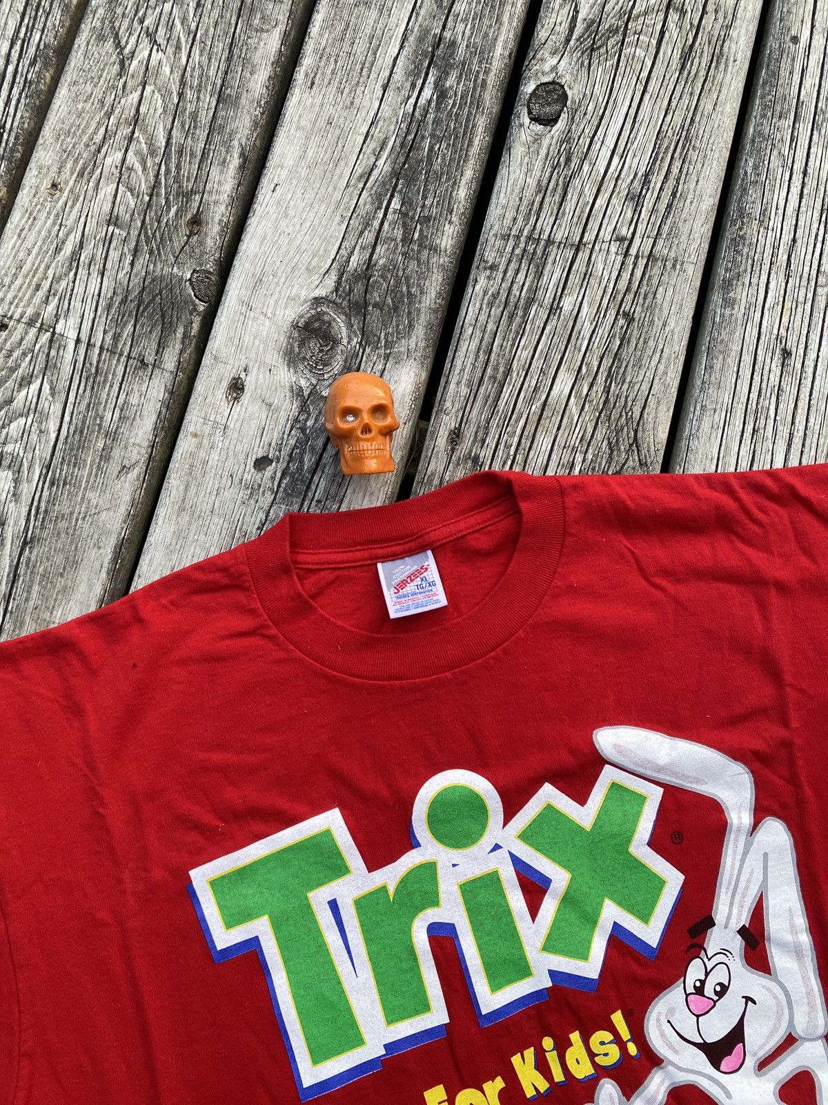 Jerzees × Vintage 90s Trix Cereal cartoon rabbit art shirt sz XL Size US XL / EU 56 / 4 - 3 Thumbnail