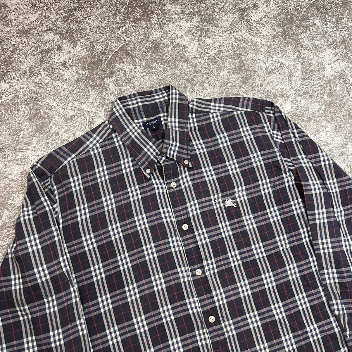 Burberry × Vintage Vintage Burberry Nova Check Checked Long Sleeves Shirt Size US M / EU 48-50 / 2 - 2 Thumbnail
